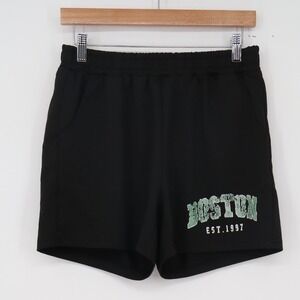 Manfinity Shorts Mens M Boston Graphic Black Distressed Athletic Excellent